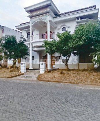 Dijual Rumah Mewah Lokasi Dekat Kampus Undip di Graha Estetika Semarang 1