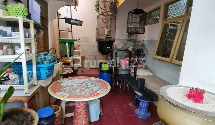 Dijual Rumah Dekat dengan Pusat Kota di Jl. Kalimas Barat Semarang 2