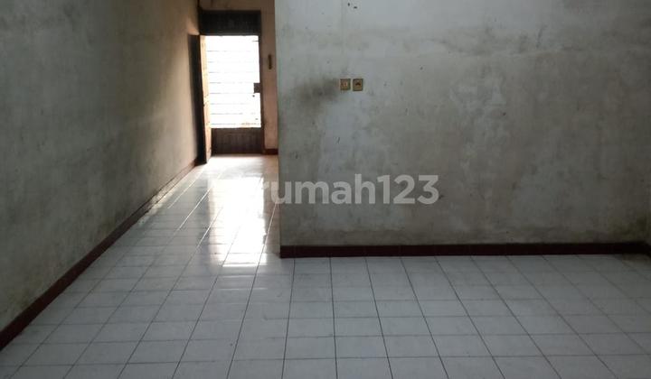 For Sale: Strategic Shop House Location on Jl. Raya Mranggen Demak 2