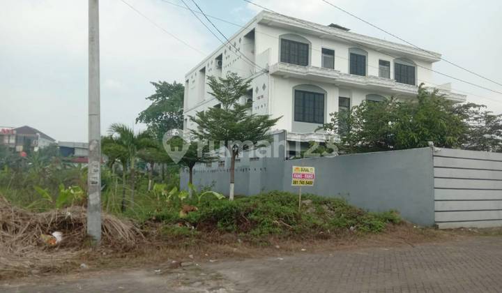 For Sale: Spacious Land Located on Jl. Suroyudan, Banyumanik, Semarang 1