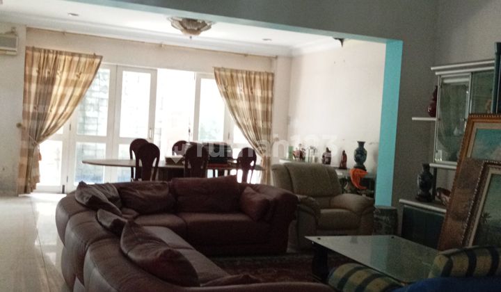 Rumah di prime location Pondok Indah