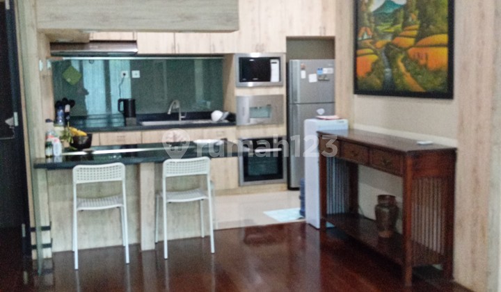 Beautiful interior of Hampton apartment in Cilandak Beautiful interior of Hampton apartment in Cilandak