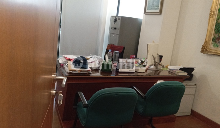 Ruang Kantor Mewah Cikini Ruang Kantor Mewah Cikini