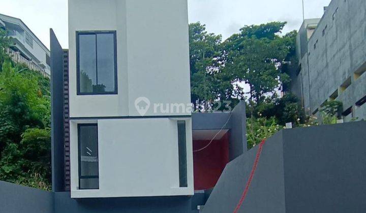 Rumah Baru.siap Huni , Bagus Dengan.desain Unik, Lokasi.strategis Di Sampangan 1