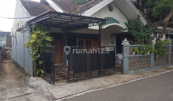 Rumah Di Banyumanik , Cocok Untuk Rumah Tinggal Atau Kos2an 1