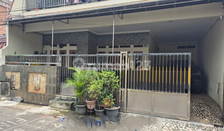 Nice neat ready-to-occupy house in Cengkareng, 0037 Aha Nice neat ready-to-occupy house in Cengkareng, 0037 Aha
