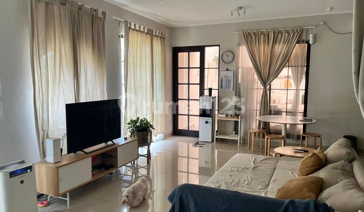 For Sale and For Rent Beautiful House Green Lake City Tangerang