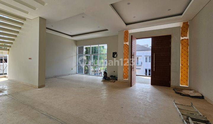 Rumah Mewah di Pik Cluster Florence Brand New 1