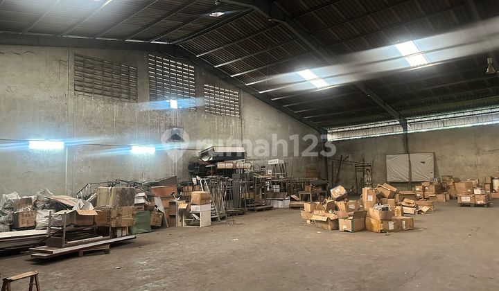 Gudang di Tangerang Kota, Ukuran 2.262 M2 Gudang di Tangerang Kota, Ukuran 2.262 M2