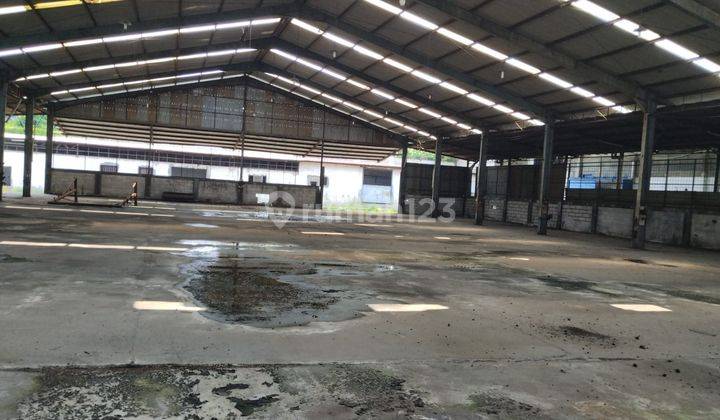 Gudang Lapangan Kobra di Tambun Selatan, Bekasi 1