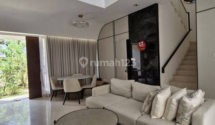 Rumah di Riviera At Puri Full Furnished  1