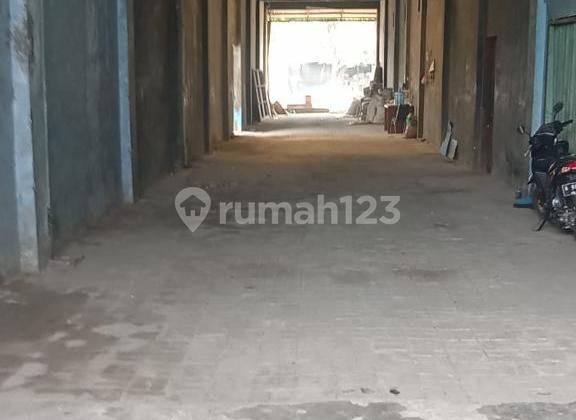 Gudang di Kalideres Jakarta Barat Luas 790 M2