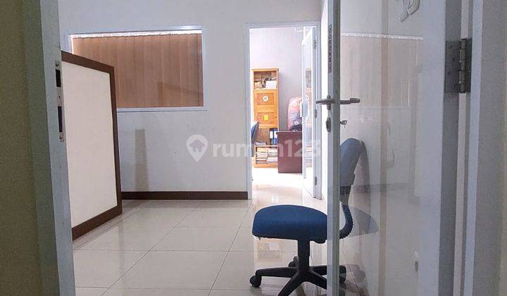 Ruko Sentral Niaga di Green Lake City Full Furnished 2