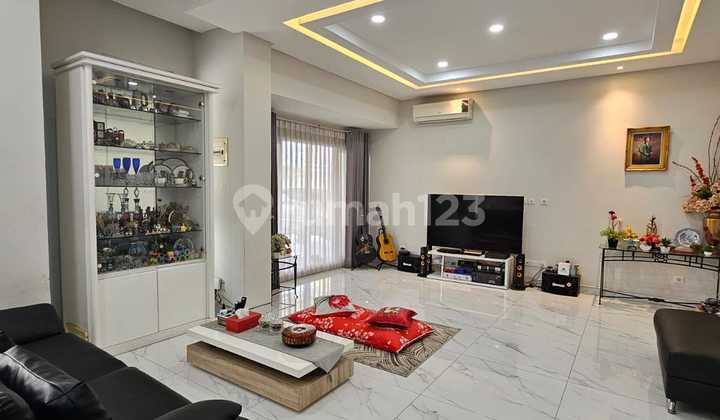 For Sale Green Lake City House 10x18 Fully Renovated