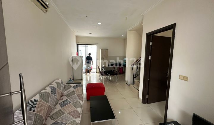 Disewakan Rumah Green Lake City Full Furnished