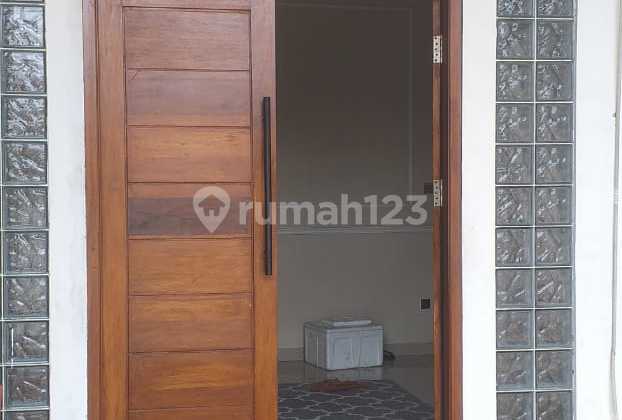 Rumah Daan Mogot Cengkareng Jakarta Barat 1