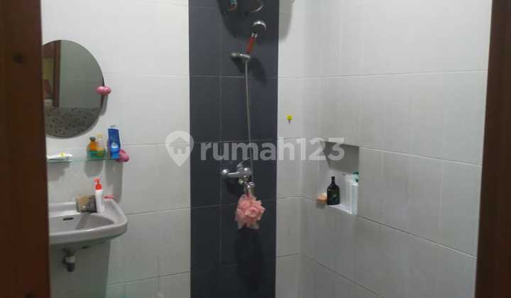 For Sale Taman Semanan Indah House in Cengkareng, West Jakarta 2