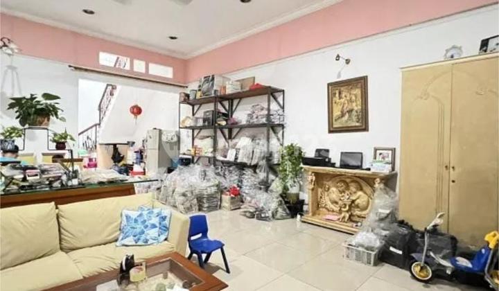 Rumah di Kelapa Gading Jakarta Utara 2 Lantai Rumah di Kelapa Gading Jakarta Utara 2 Lantai