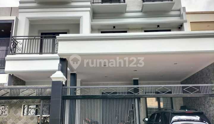 Dijual Rumah Puri Indah Jakarta (9x15) Brand New