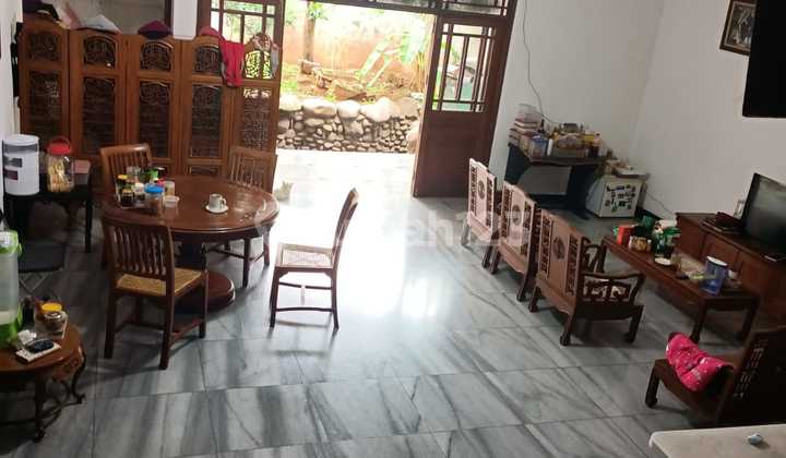 Dijual Rumah Meruya Selatan Jakarta Barat 2,5 Lantai