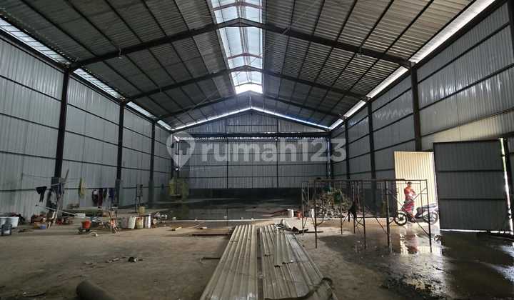 Disewakan Gudang Rapih di Kebon Jeruk Jakarta Barat