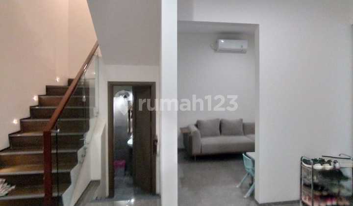 Dijual Cepat Rumah Heritage Puri 11 Tangerang 2