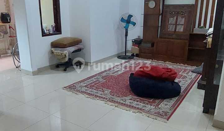 Rumah Sangat Bagus di Komp Petamata Hijau Jakarta Selatan  2