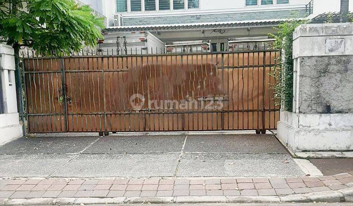 Rumah Mewah Bagus Sekali Di Kebon Jeruk Akses Kemanapun Mudah 1
