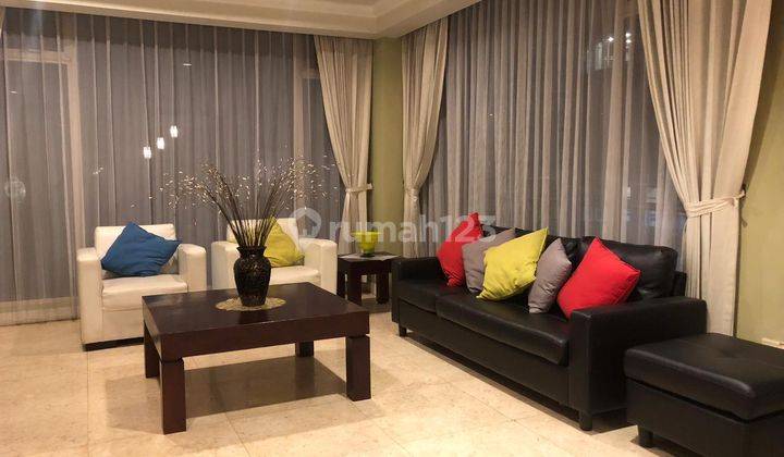 Apartement Istana Sahid Tower Mawar di Tanah Abang Jakarta Pusat  1