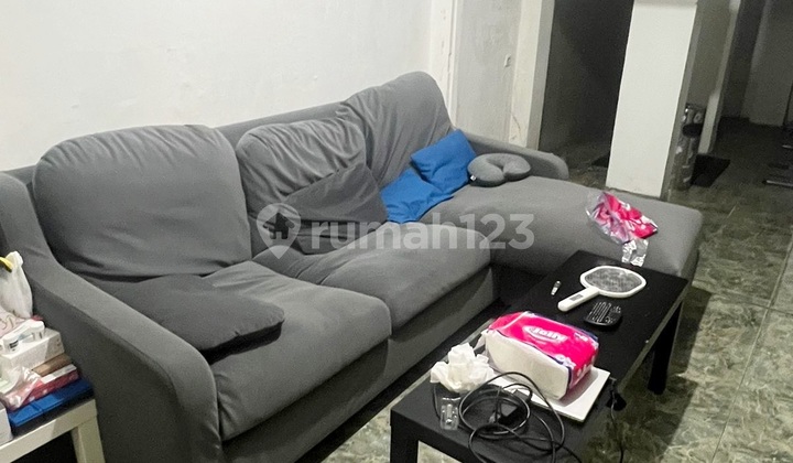 Rumah Hunian di Sektor 1 Bintaro Jakarta Selatan Ada Kolam Renang
