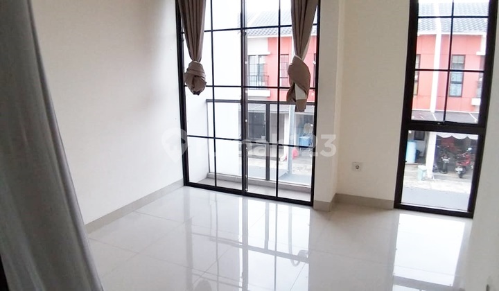 Rumah 2 Lantai Siap Huni di Green Village Cipondoh Tangerang Rumah 2 Lantai Siap Huni di Green Village Cipondoh Tangerang