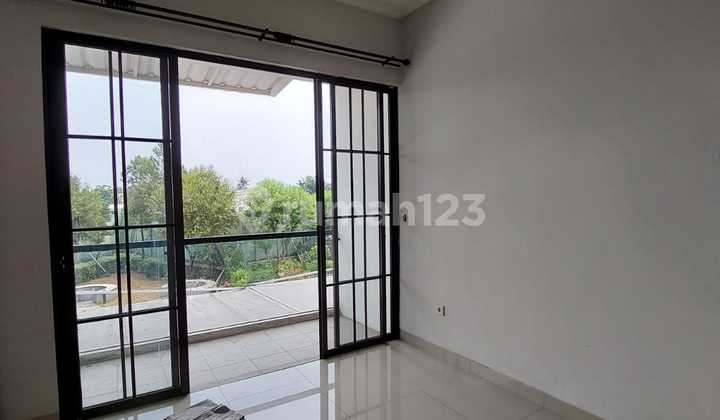 Rumah Siap Huni di Cluster East Asia Green Lake City 