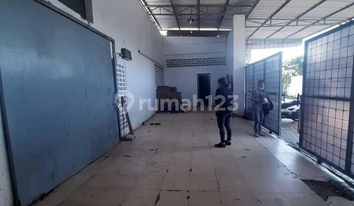 Tanah dan Bangunan Kemang Bogor Jawa barat Strategis