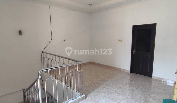 Rumah 2 Lantai di Kosambi Baru Jakarta Barat Lokasi Strategis  2