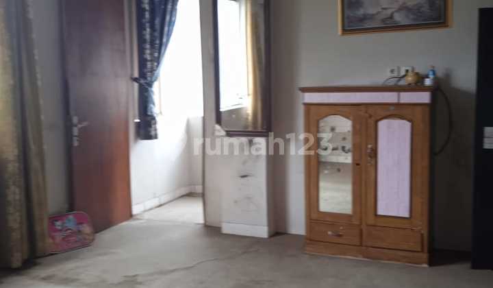 4-Storey Shop House in Taman Mahkota Benda Tangerang Strategic Location 2