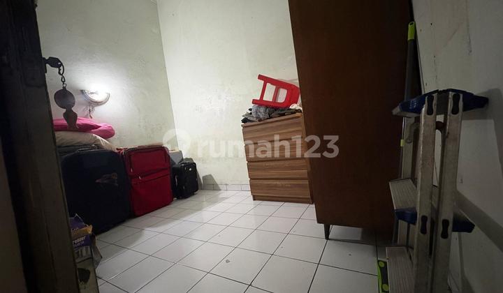 House in Jembatan Lima, West Jakarta, Strategic Location, Negotiable 2