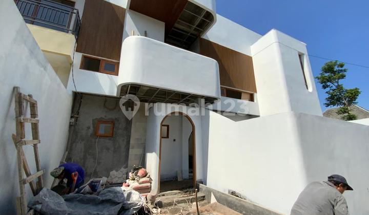 Villa di Canggu Bali Lokasi Strategis Nego Free AC