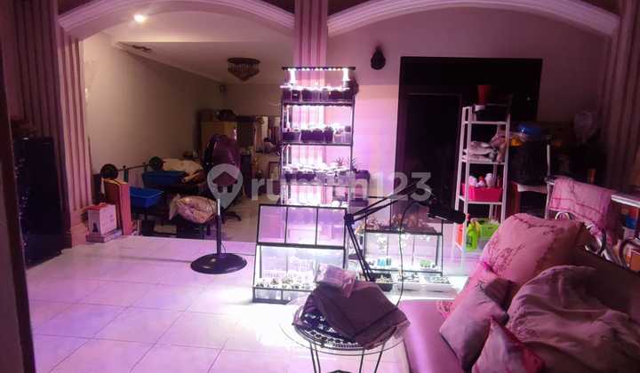 Try Checking 2.5 Story West-Facing House in Taman Palem Lestari, Cengkareng 2