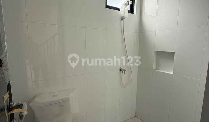 Rumah 2 Lantai di Citra Garden Puri Jakarta Barat Lokasi bagus 2