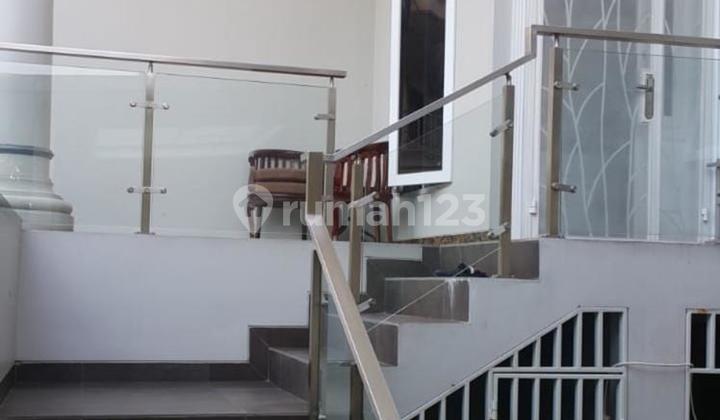 Ready-to-Occupy House in Taman Surya 5 West Jakarta Strategic Location 2