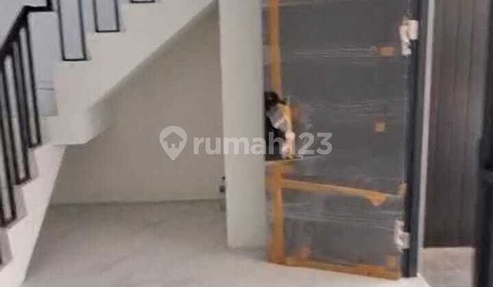 Rumah Bagus dan Terawat di Citra Garden 8 Lavia Cluster Gracia Nego Rumah Bagus dan Terawat di Citra Garden 8 Lavia Cluster Gracia Nego