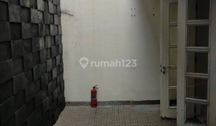 Disewa Rumah di Kenari Golf Pantai Indah Kapuk Lokasi Strategis 3