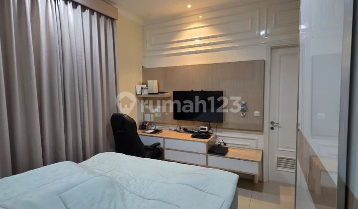 Dijual Rumah Bagus Dua Lantai Ukuran 6X15, Lokasi Strategis di Green Lake City
