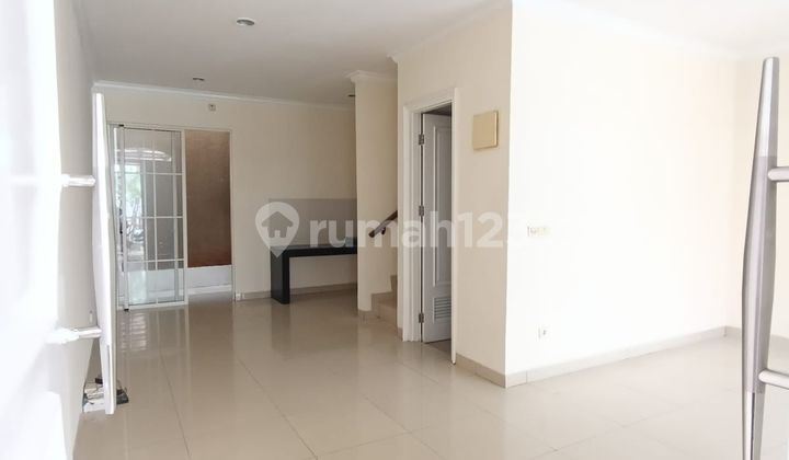 Dijual Rumah Dua Lantai Unfurnished 6X15 di Green Lake City