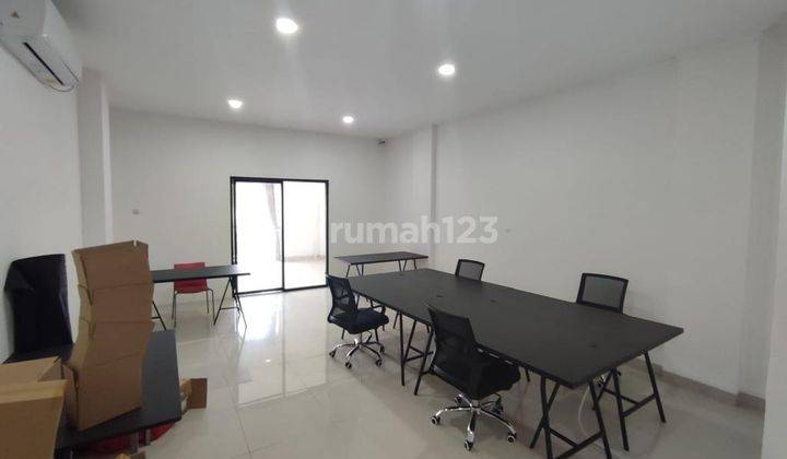 Ruko 4 Lantai Siap Paksi di Kembangan - Puri 
Jakarta Barat w5 2