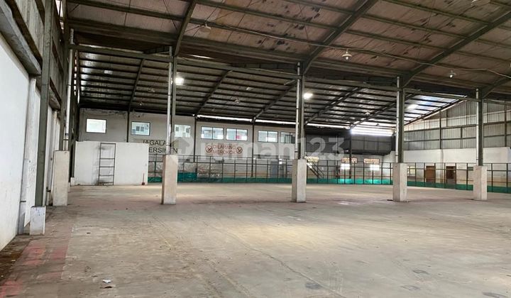 Ready-to-Use Spacious Warehouse on Jl Ahmad Dahlan
Duri Kosambi - Cengkareng
West Jakarta _ L¹¹ Ready-to-Use Spacious Warehouse on Jl Ahmad Dahlan
Duri Kosambi - Cengkareng
West Jakarta _ L¹¹