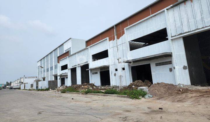 Gudang Brand New Gandeng Siao Pakai Usaha di Komplek Pergudangan Laksana 
Teluk Naga Tangerang 
Banten _ Ern.Na 2