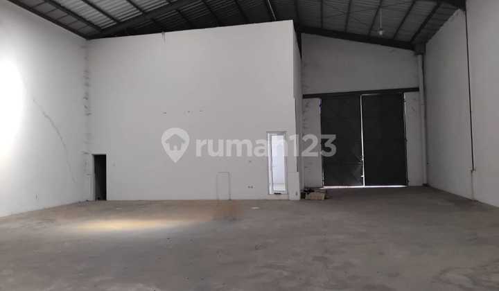 Gudang Laksana Gandeng 2 Siap Pakai Di Teluk Naga 