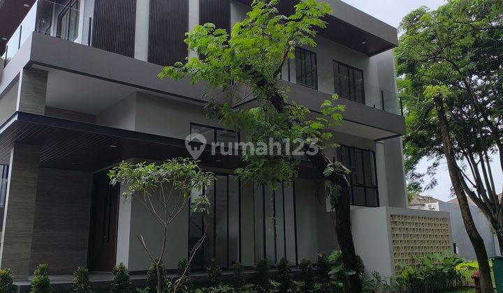 Rumah Esklusif Dekat Toll, Sekolah , Universitas 2