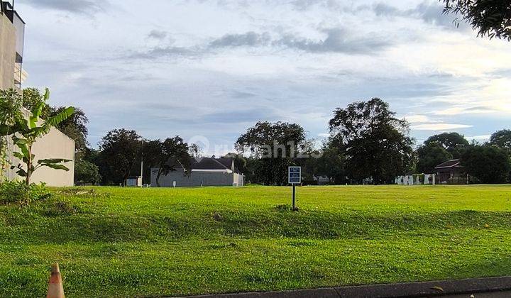 Kawasan Esklusif Ada Golf Dekat Toll 1